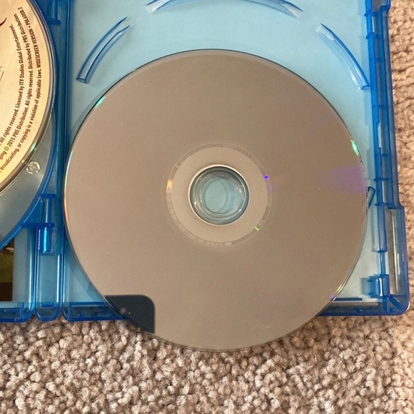 POLDARK - The Complete First Season - 3 Disc Set Blu-Ray - Picture 7 of 10